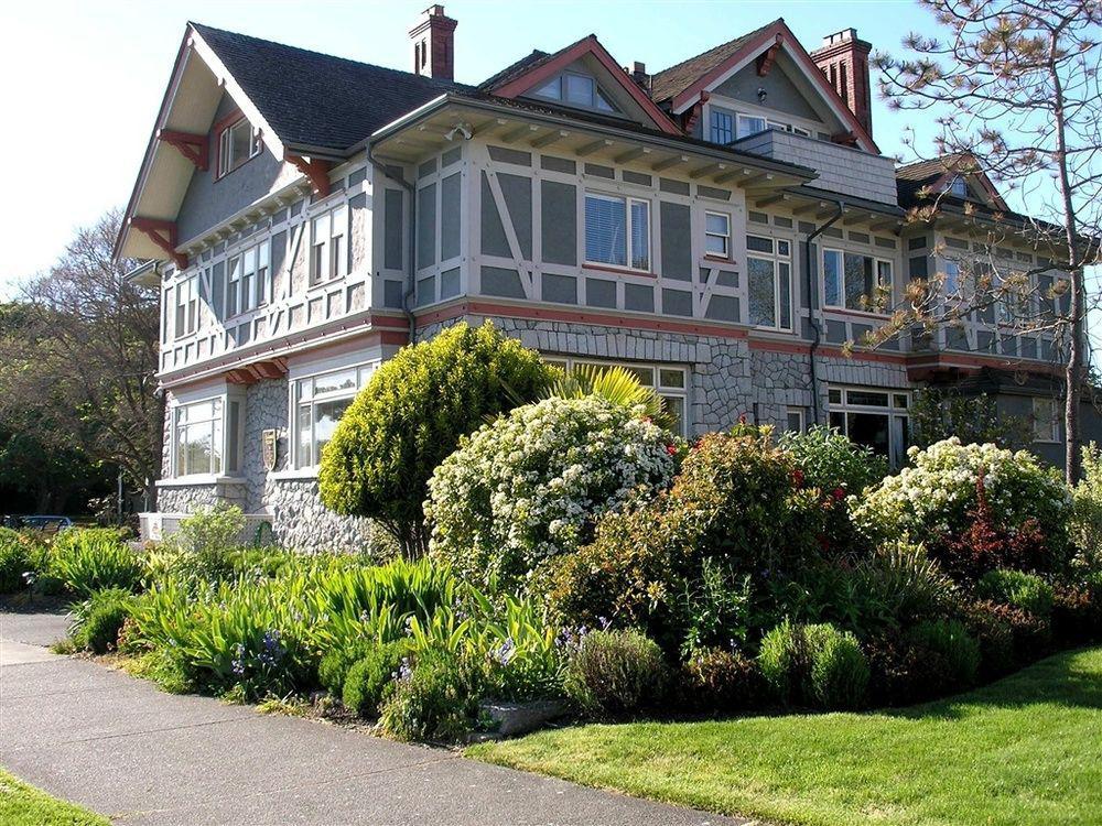 Dashwood Manor Seaside Bed & Breakfast Victoria Exterior foto